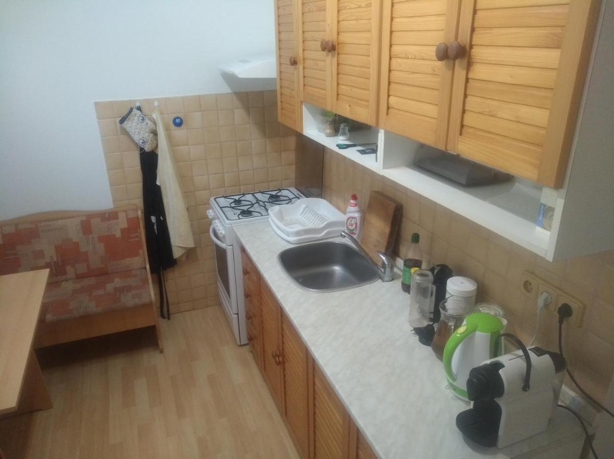 Byt 2+1 S Balkonem Всетин Экстерьер фото